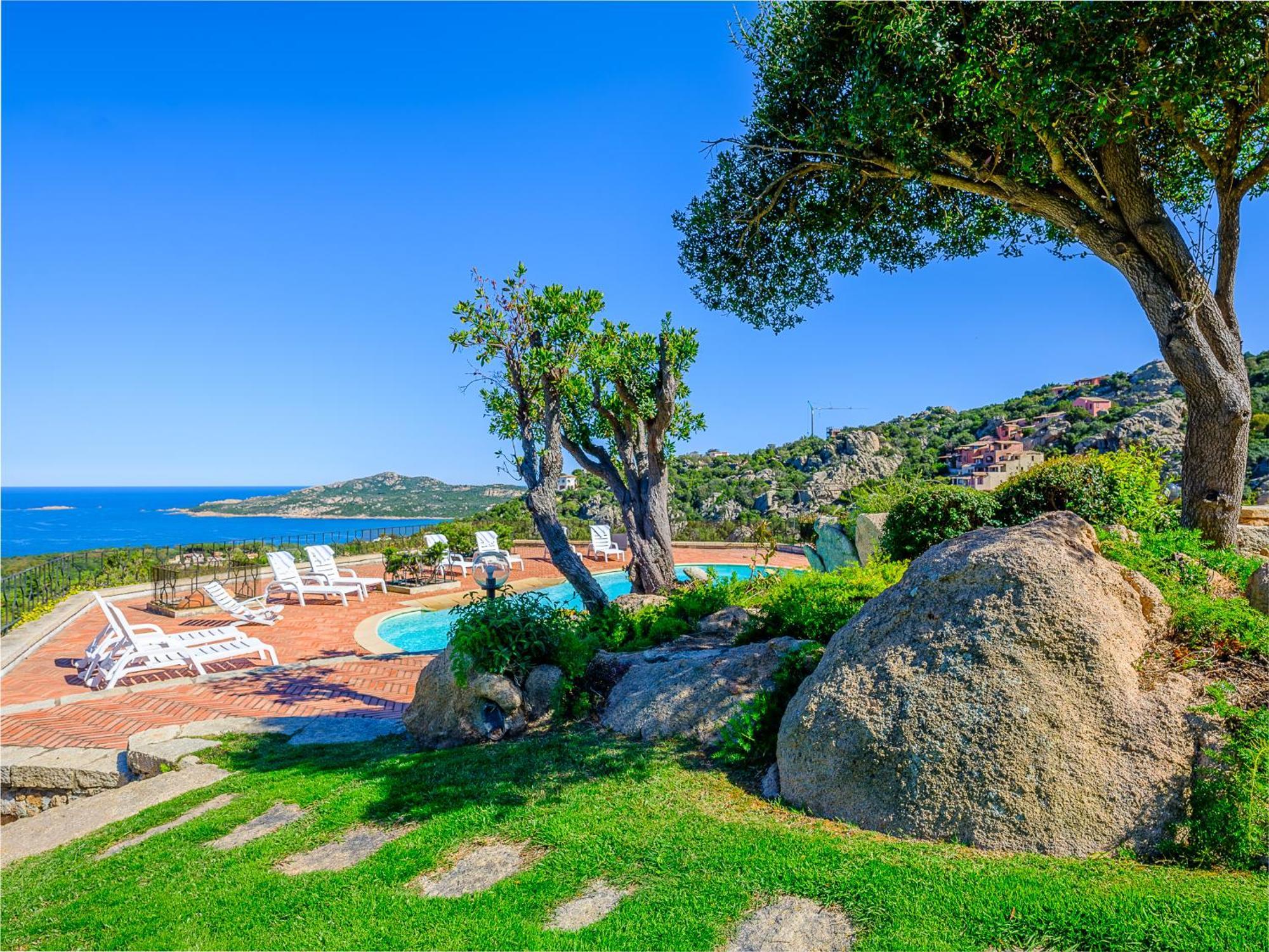 Sardinia Family Villas - Villa Carmen With Sea View And Pool Porto Cervo Zewnętrze zdjęcie
